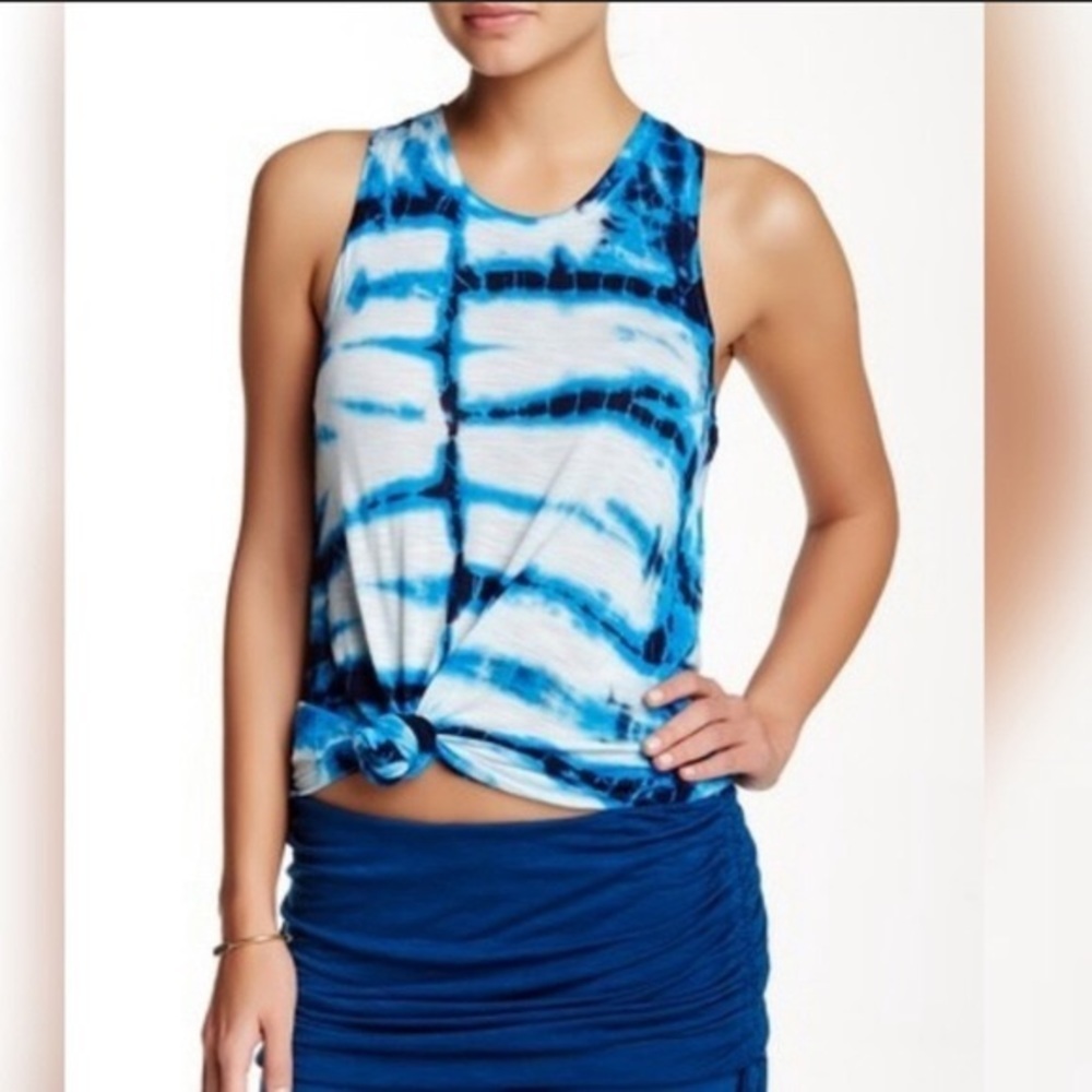 Young Fabulous and Broke Blue Tie Dye Tank Sleeveless Top Flaw